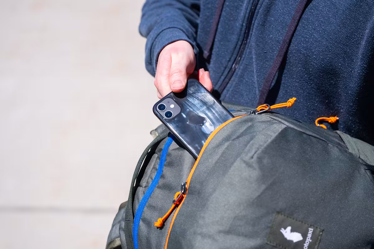 Cotopaxi Abierto 26L 背包手机 Cotopaxi Abierto 26L 背包手机