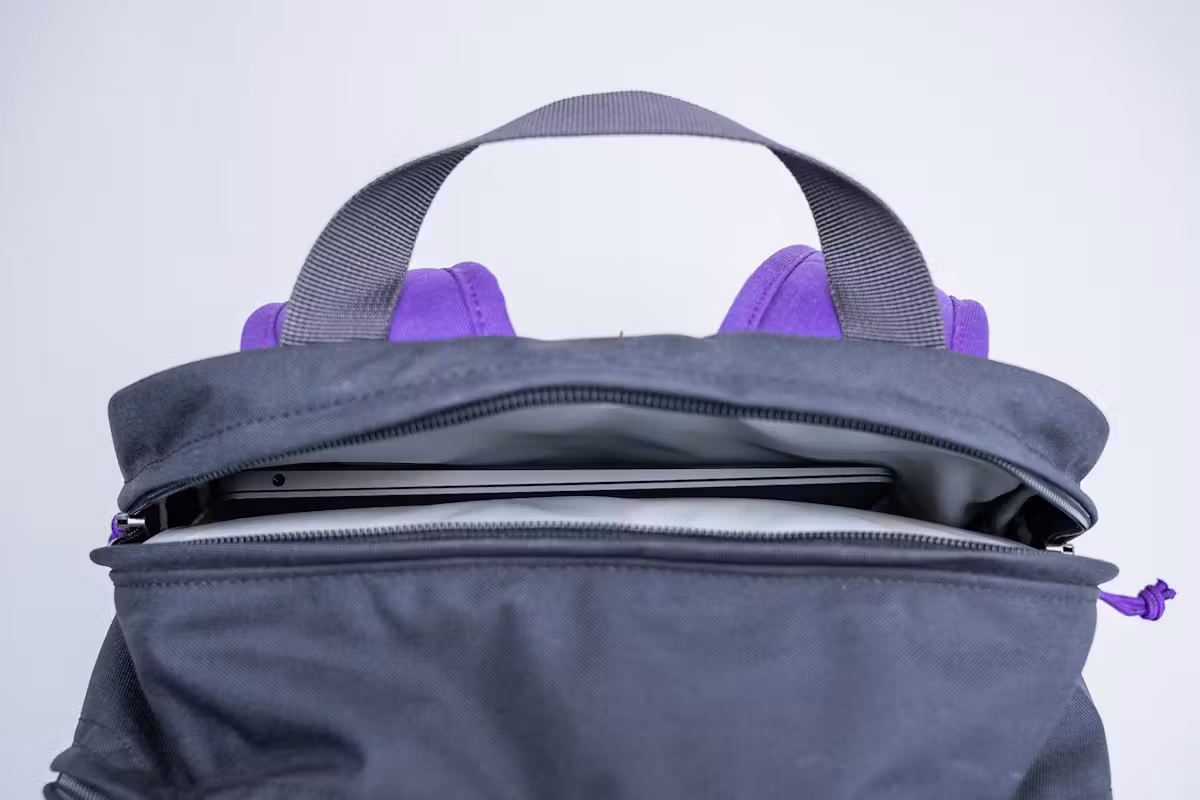Fjallraven Vardag 背包 17 笔记本电脑隔层 Fjallraven Vardag 背包 17 笔记本电脑隔层