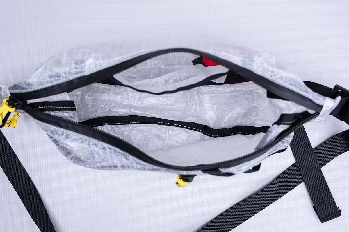 Topo Designs Moonlight 斜挎包空置状态 Topo Designs Moonlight 斜挎包空置状态