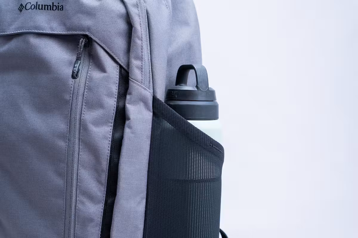 哥伦比亚 Atlas Explorer II 26L 背包水瓶口袋