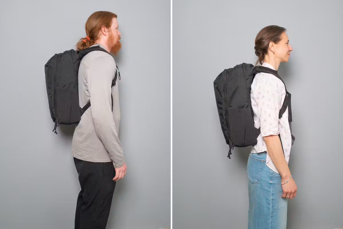 EVERGOODS CIVIC 旅行包 20L (CTB20) 并排比较