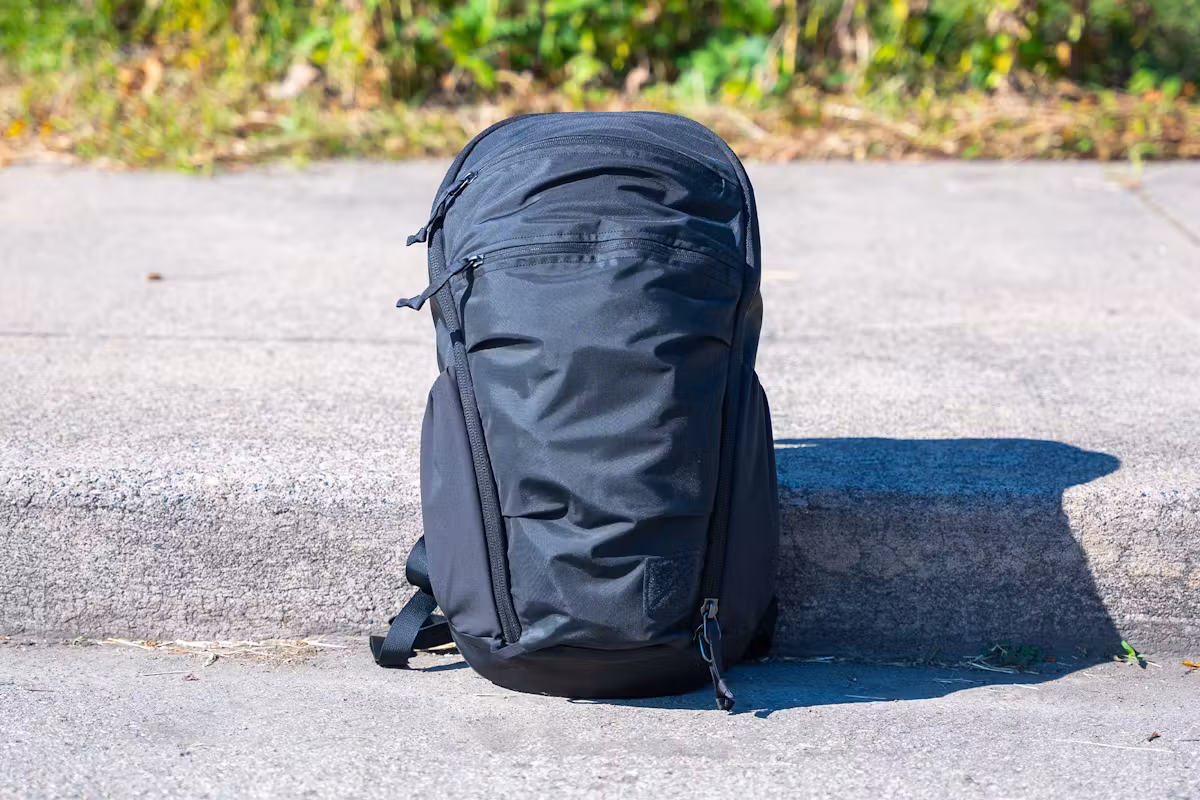 EVERGOODS Mountain Panel Loader 22L (MPL22) 轻量化旅行背包