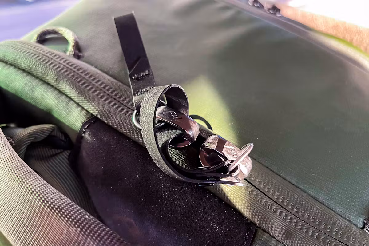 Peak Design 旅行背包二合一拉链 Peak Design 旅行背包二合一拉链