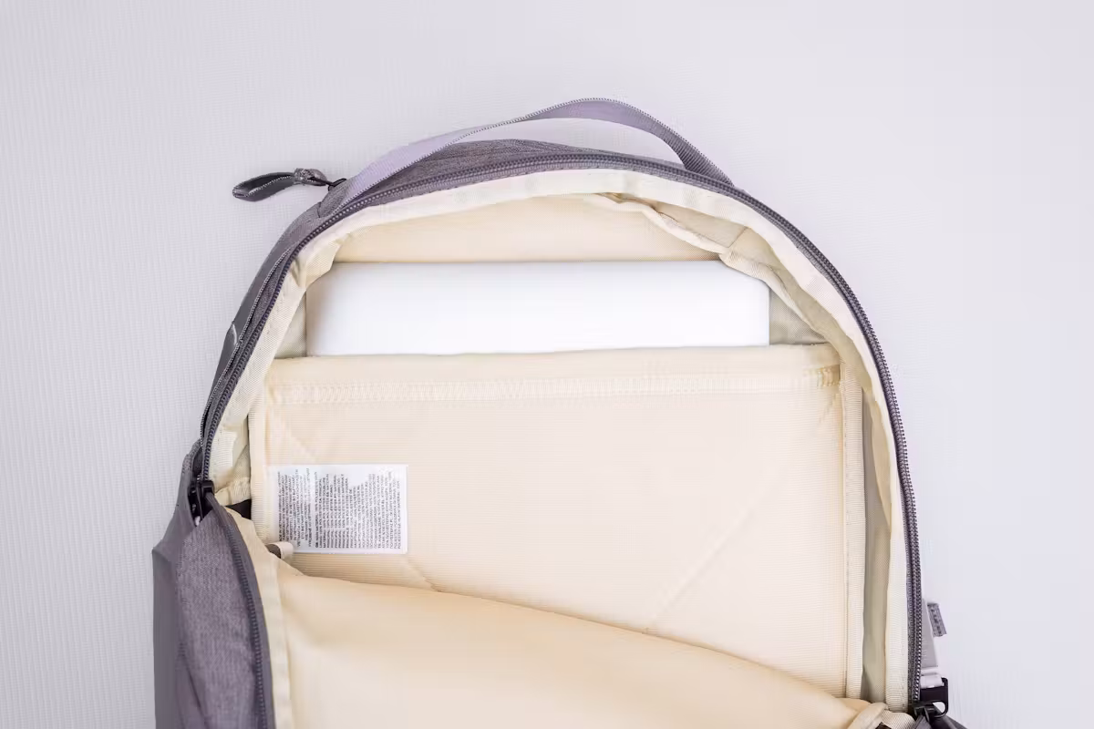 The North Face Isabella 3.0 笔记本电脑隔层
