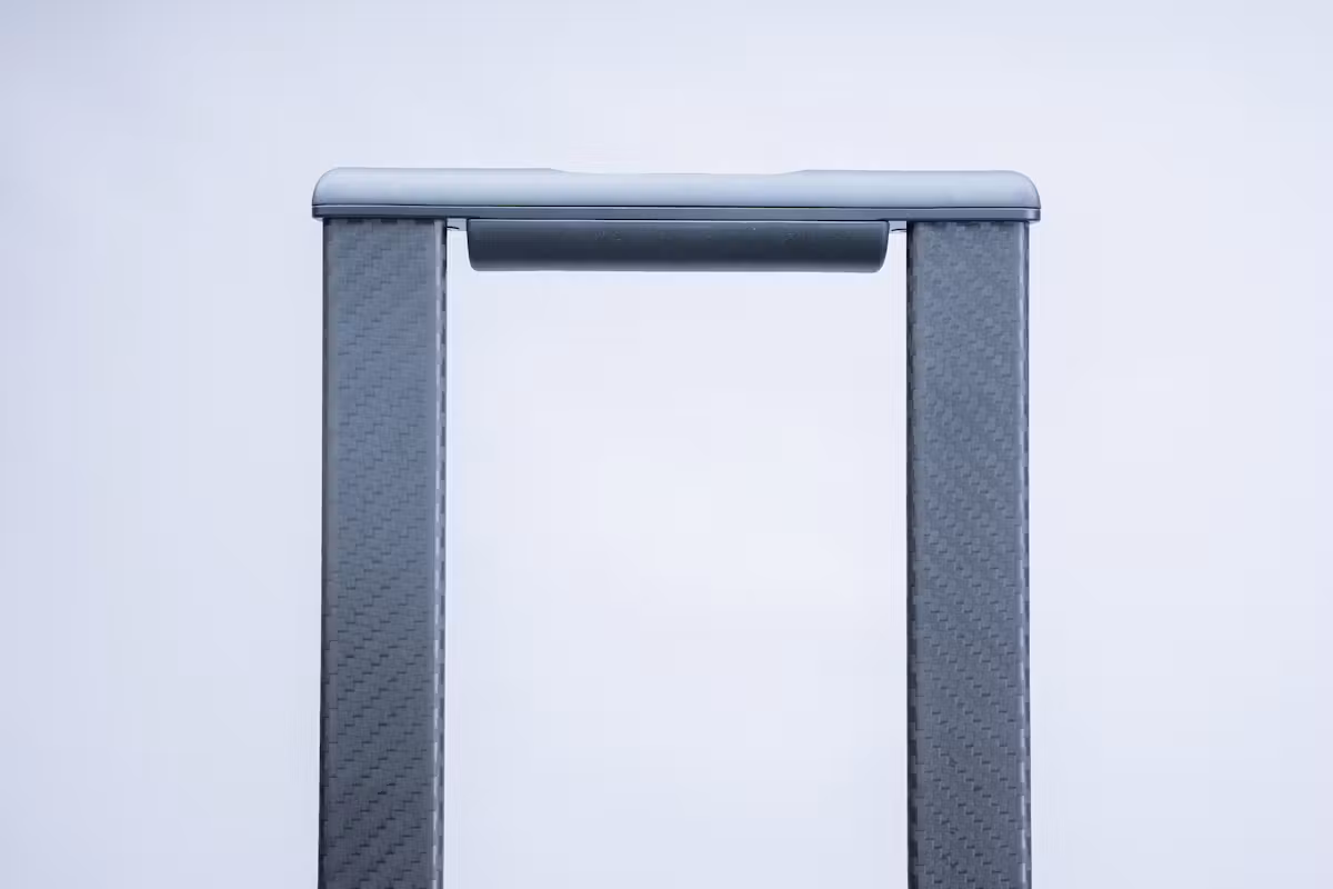 Peak Design Roller Pro 登机箱拉杆材质 Peak Design Roller Pro 登机箱拉杆材质