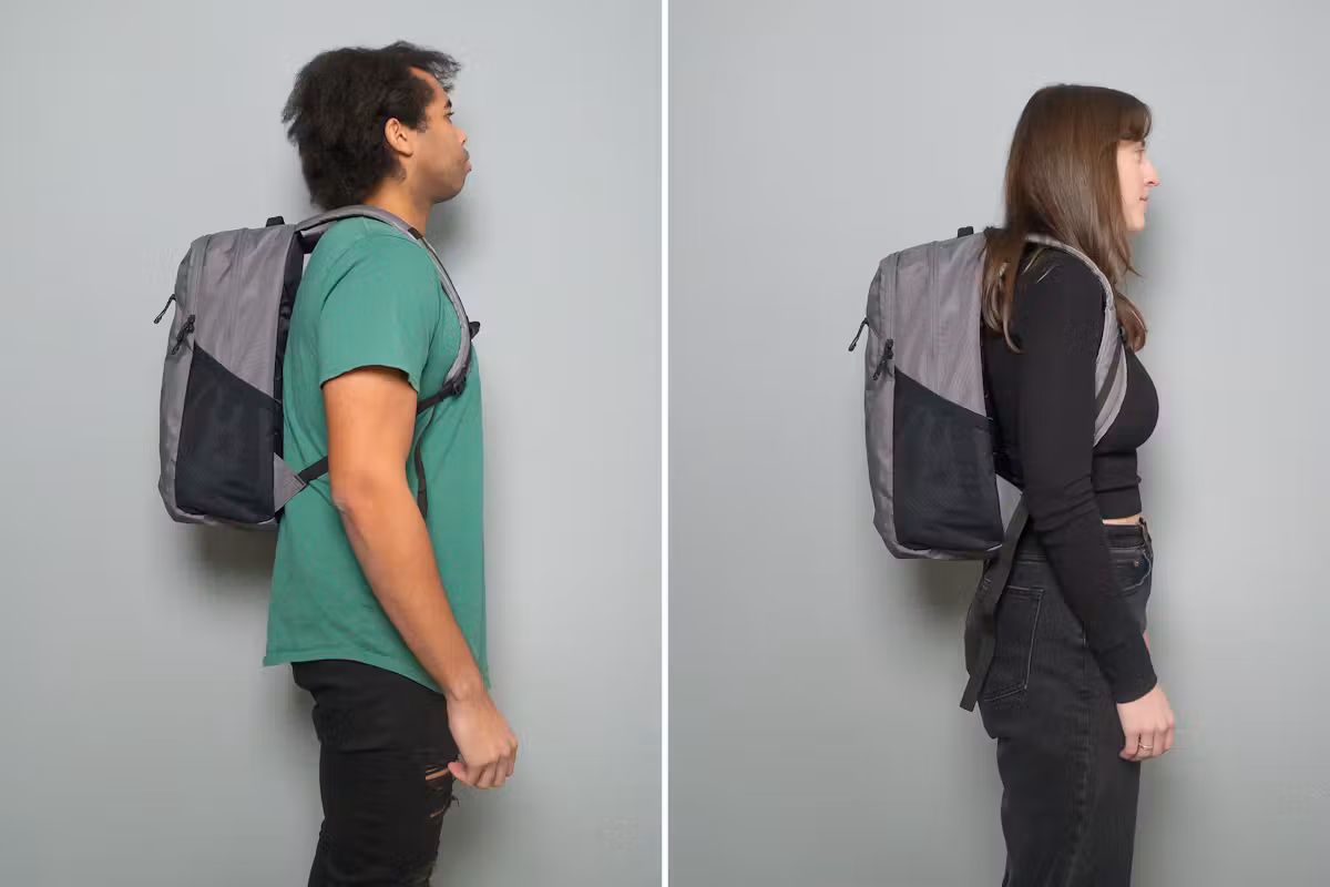 哥伦比亚 Atlas Explorer II 26L 双肩背包并排比较