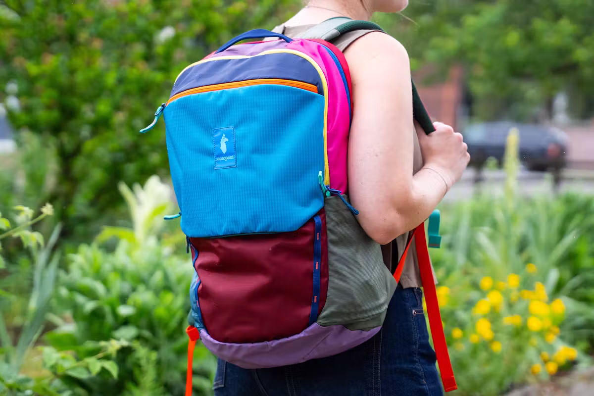 Cotopaxi Allpa 26L 背包特写