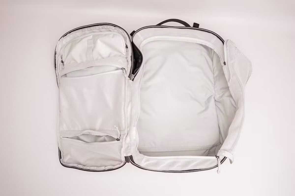 Matador 35L 全球旅行包 内部