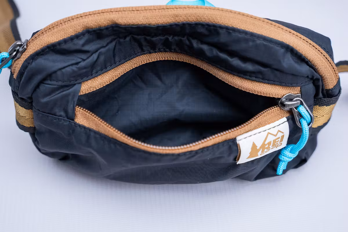REI Co-op Stuff 腰包前袋 REI Co-op Stuff 腰包前袋