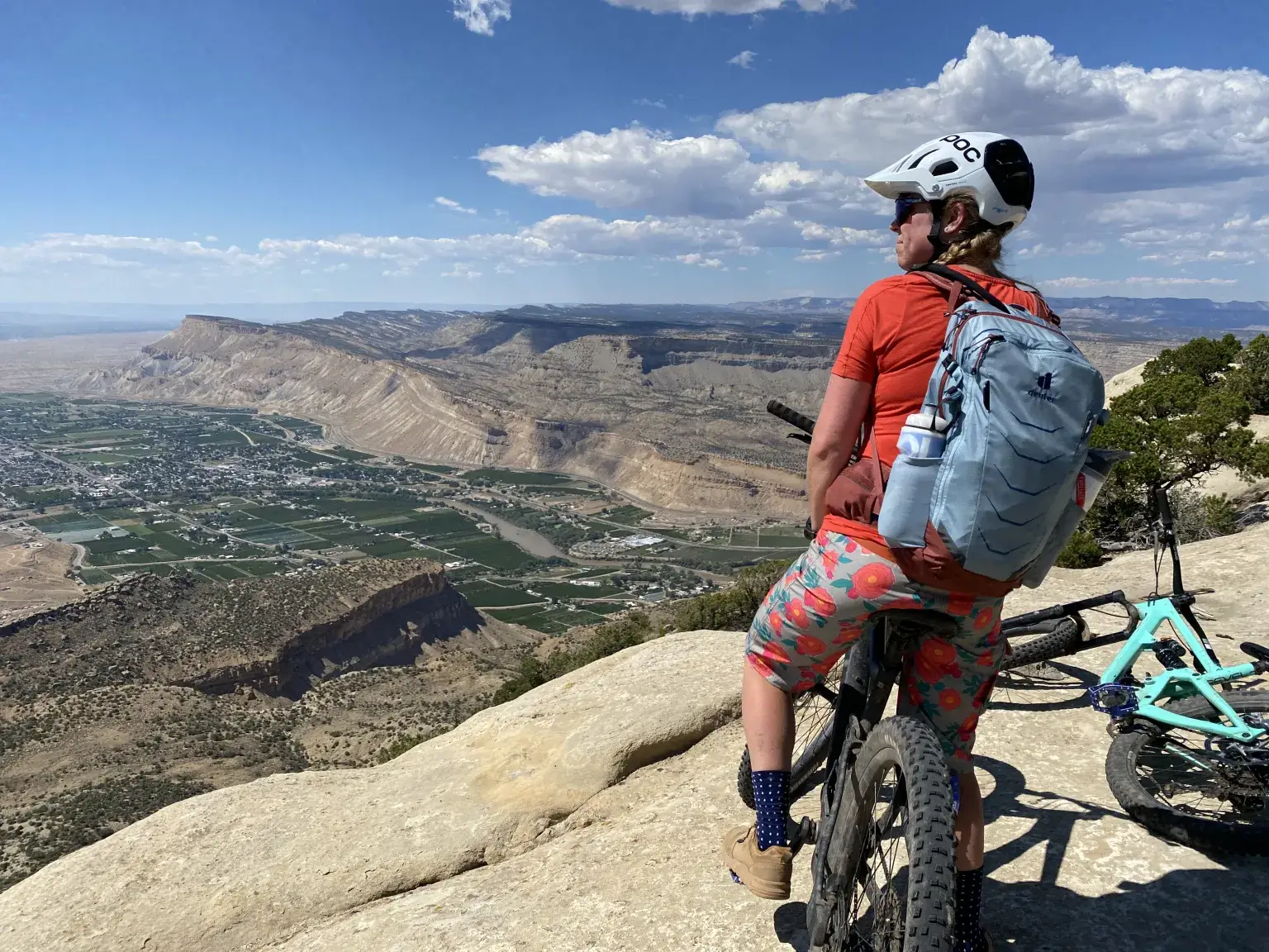 Deuter Flyt 18 SL 山地自行车背包骑行实拍 Deuter Flyt 18 SL 山地自行车背包骑行实拍
