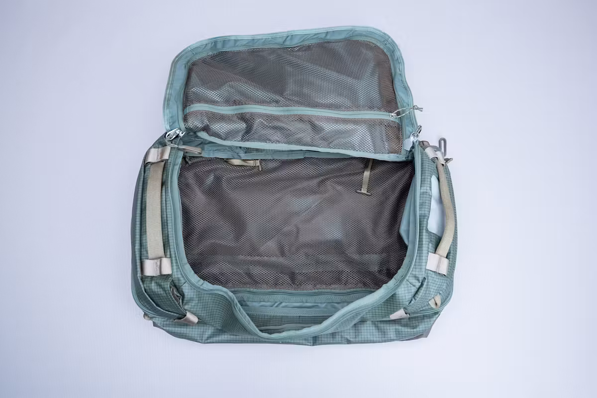 Osprey Transporter Squffel 44 帆布袋式开口设计