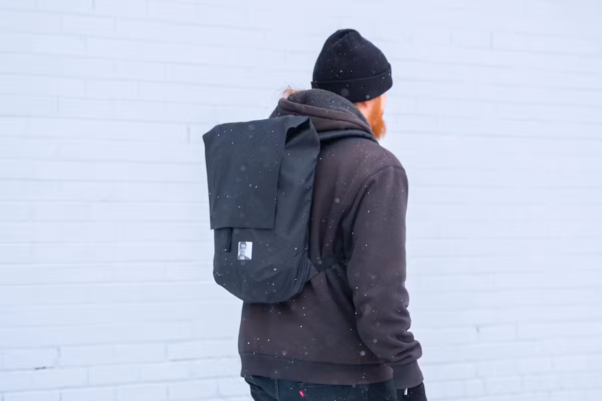 EVERGOODS ELEMENT Weathershed 22L 侧面轮廓