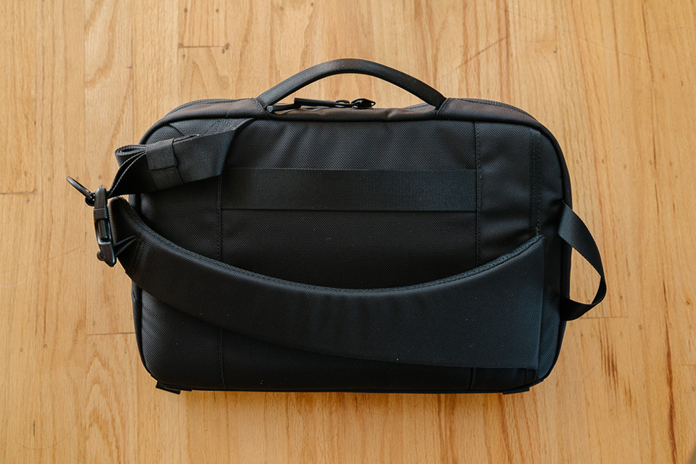 Aer Travel Sling 2 斜挎包:背带 Aer Travel Sling 2 斜挎包:背带