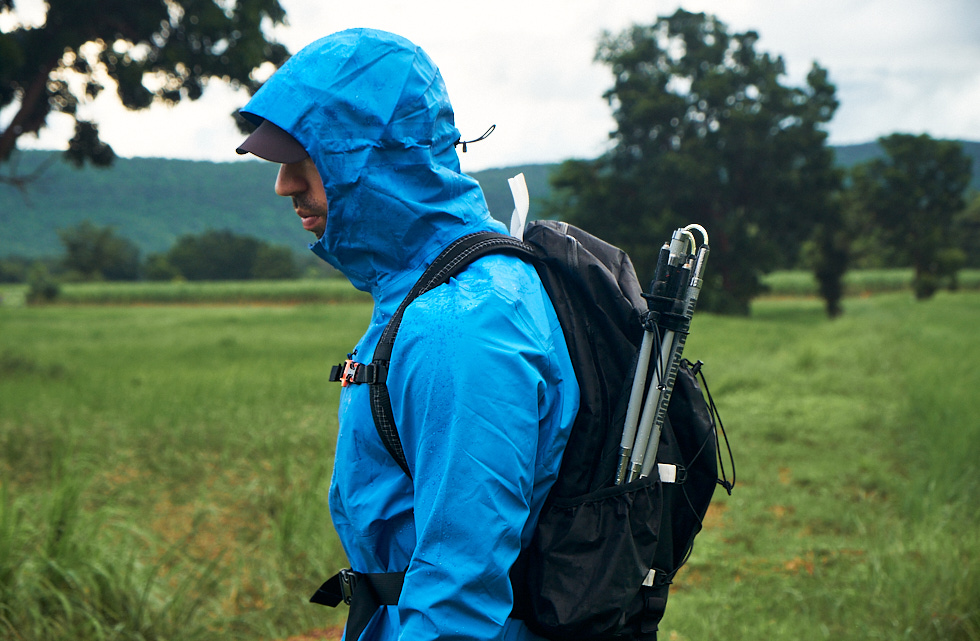 Hyperlite Mountain Gear Daybreak 跨界日用背包：侧视图